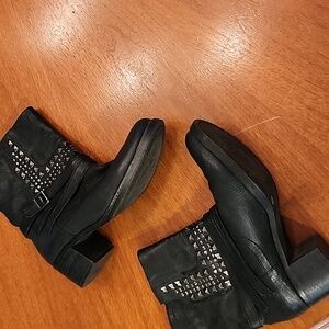 Vince Camuto black low ankle booties! Leather and stud PERFECTION!!!